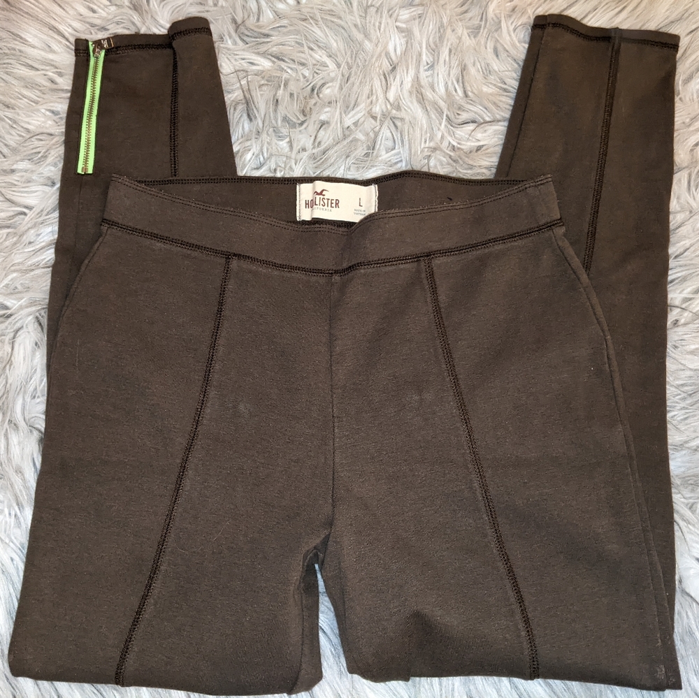 Hollister pants